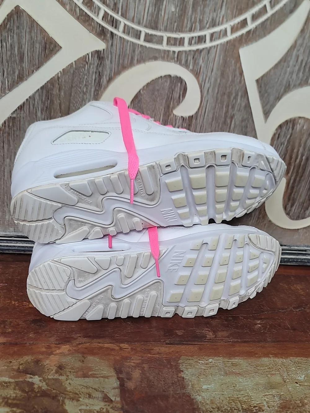 Nike Air Max 90 LTR 'Triple White/Pink' Wmns 7.5 Good Condition, Fast Shipping